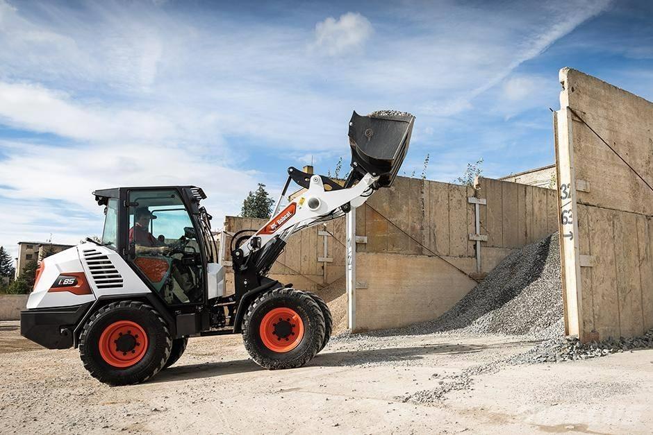 Bobcat L 85 Фронтальні навантажувачі та екскаватори