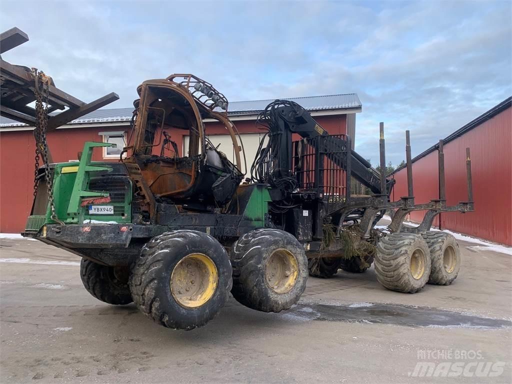 John Deere 1010E Форвардери