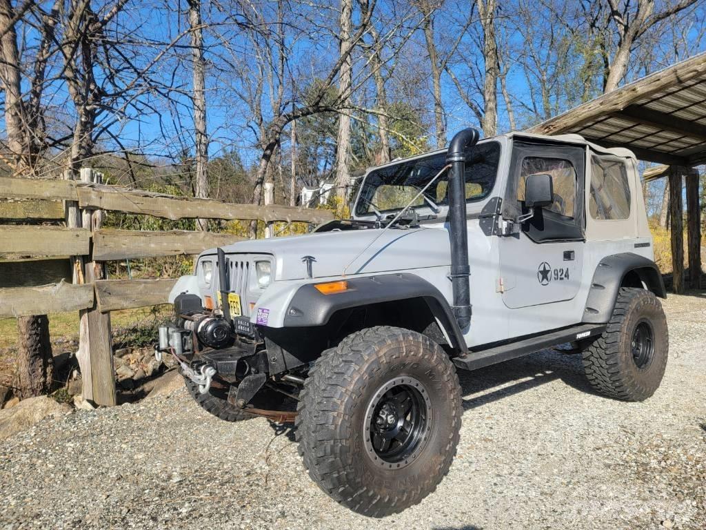 Jeep WRANGLER YJ Будтехніка - Інші