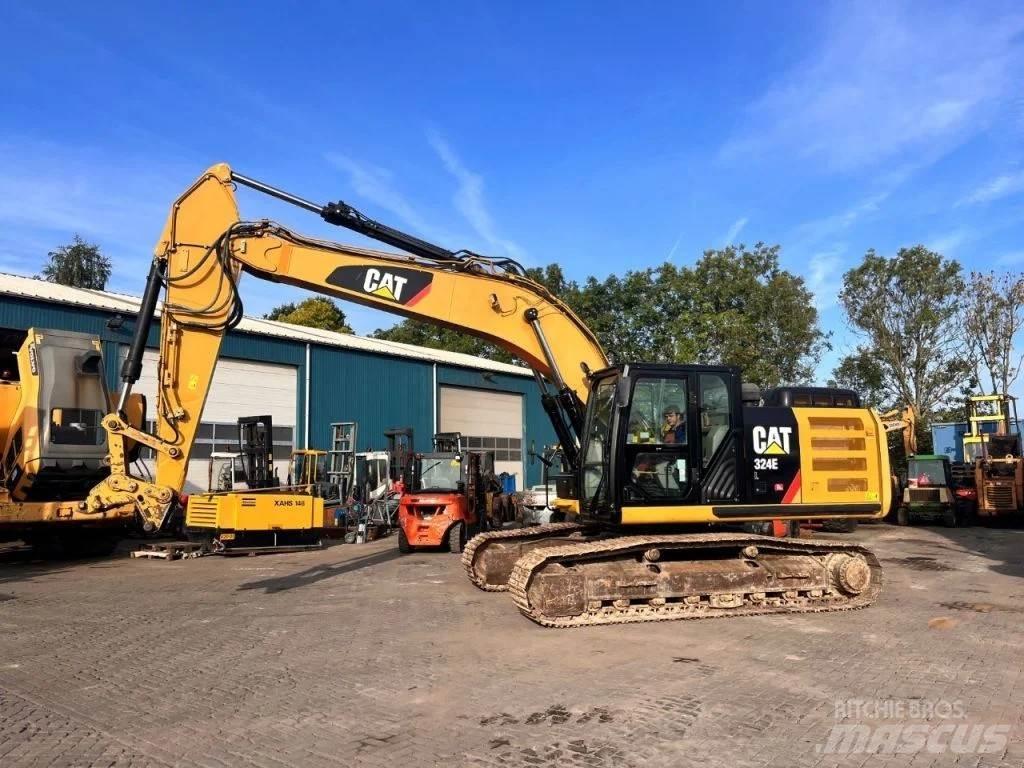 CAT 324EL Гусеничні екскаватори