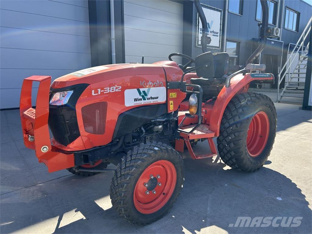 Kubota L1-382 (5283) Трактори