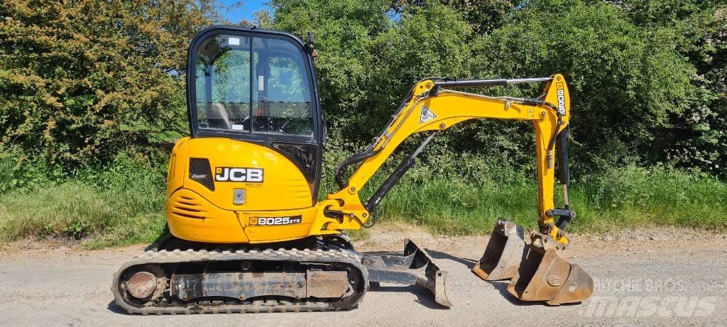 JCB 8025 Mini Digger Міні-екскаватори < 7т