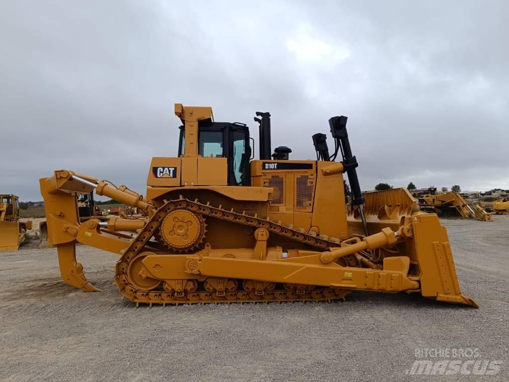 CAT D 10 T Гусеничні бульдозери