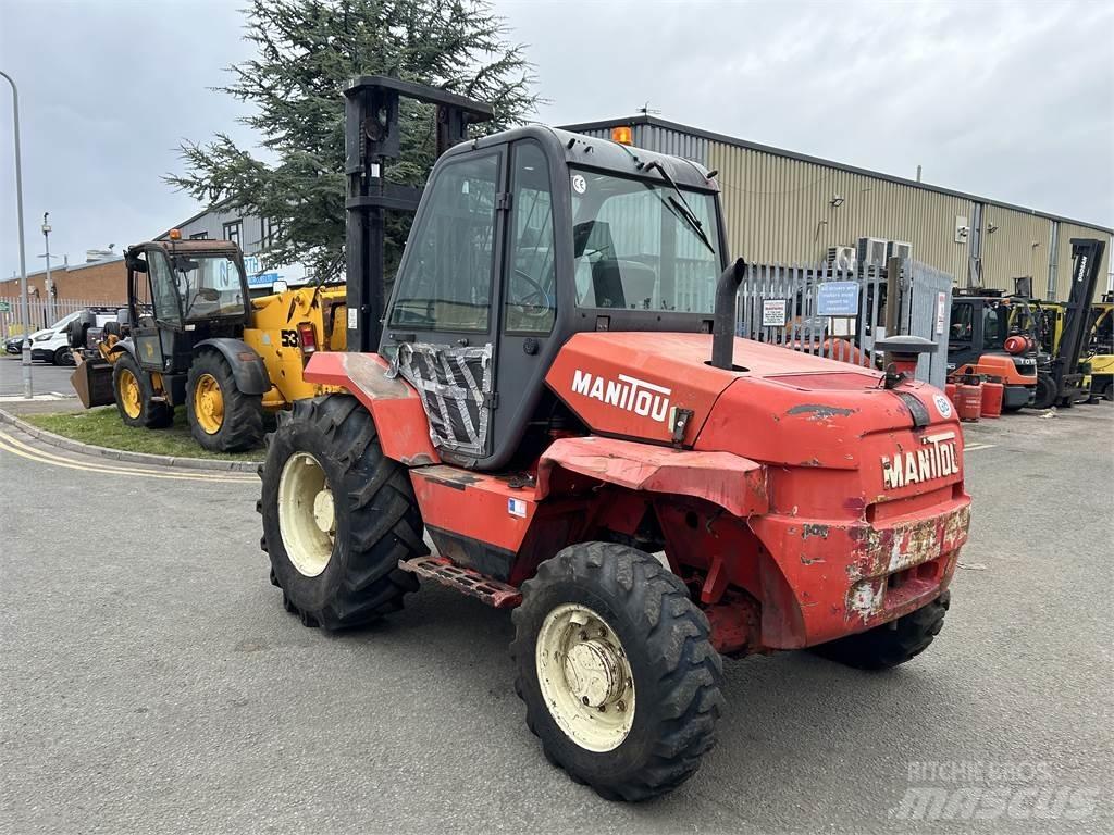 Manitou M26-4 Навантажувачі підвищеної прохідності