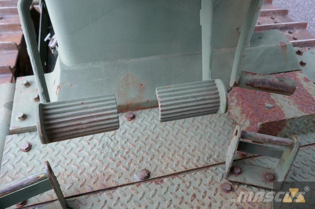 CAT D7G Ex-army Гусеничні бульдозери