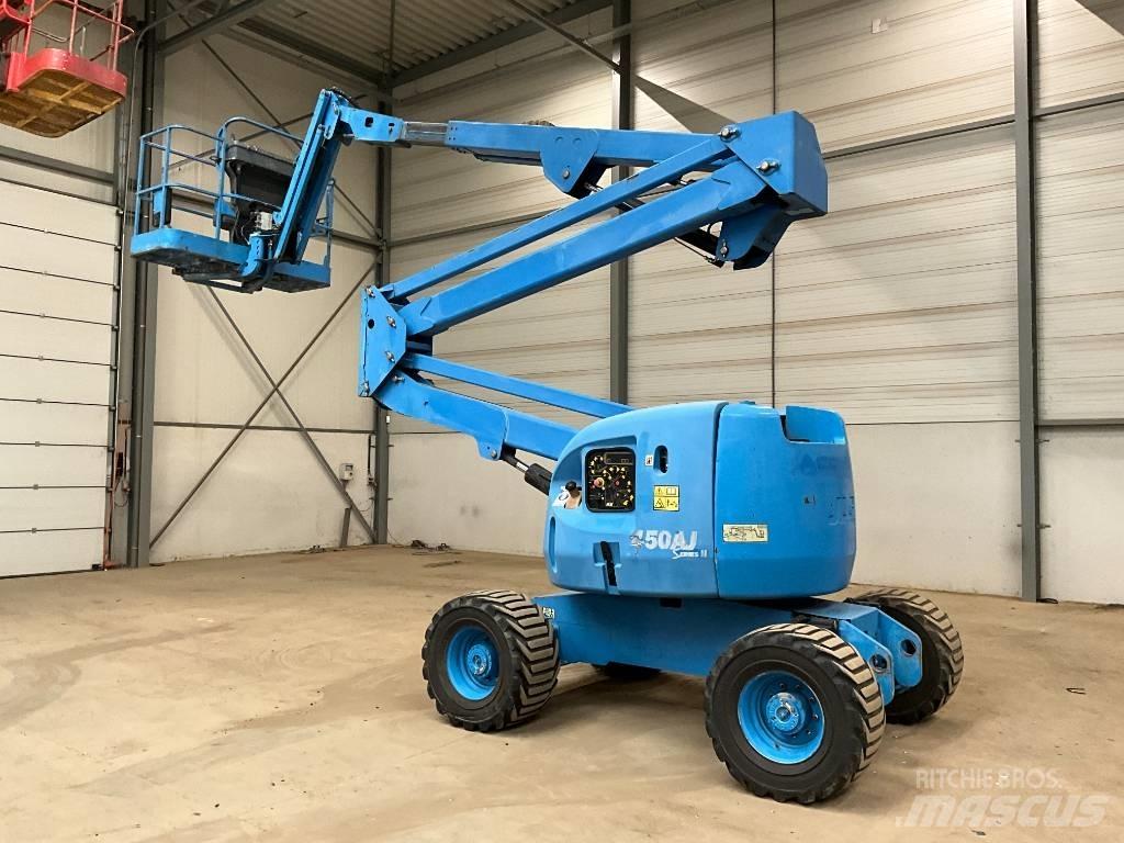 JLG 450 AJ Колінчаті підйомники