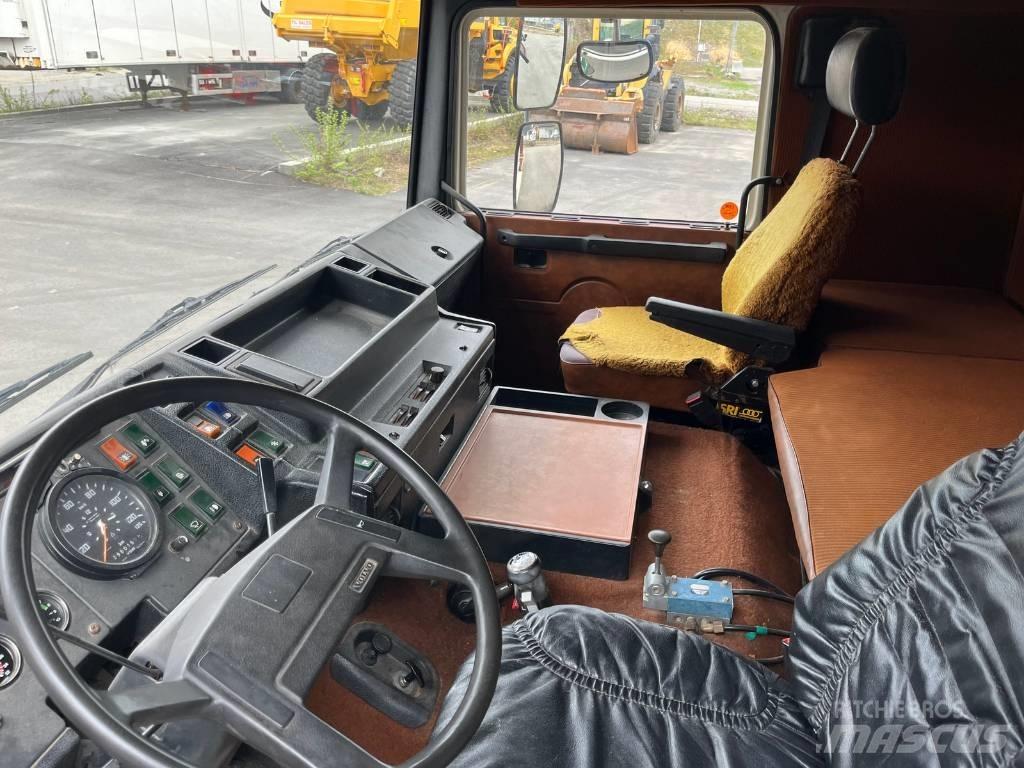 Volvo F 12    Lav km Тягачі