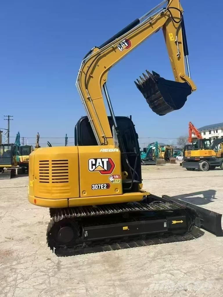 CAT 307E2 Гусеничні екскаватори