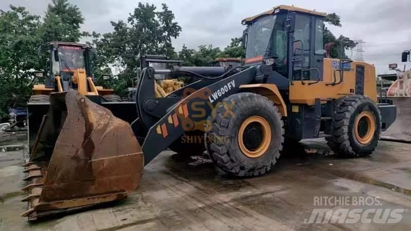 XCMG LW 600 FV Фронтальні навантажувачі