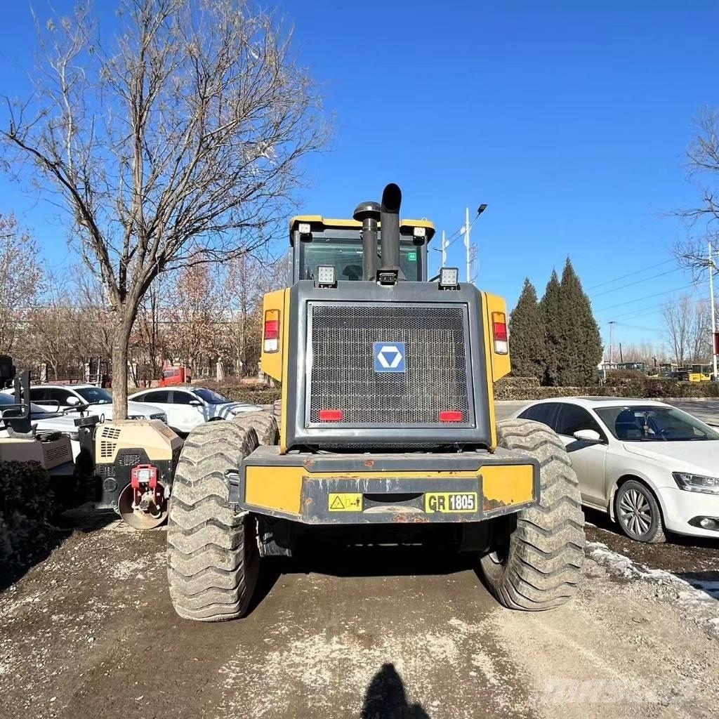 XCMG GR1805 Колісні бульдозери
