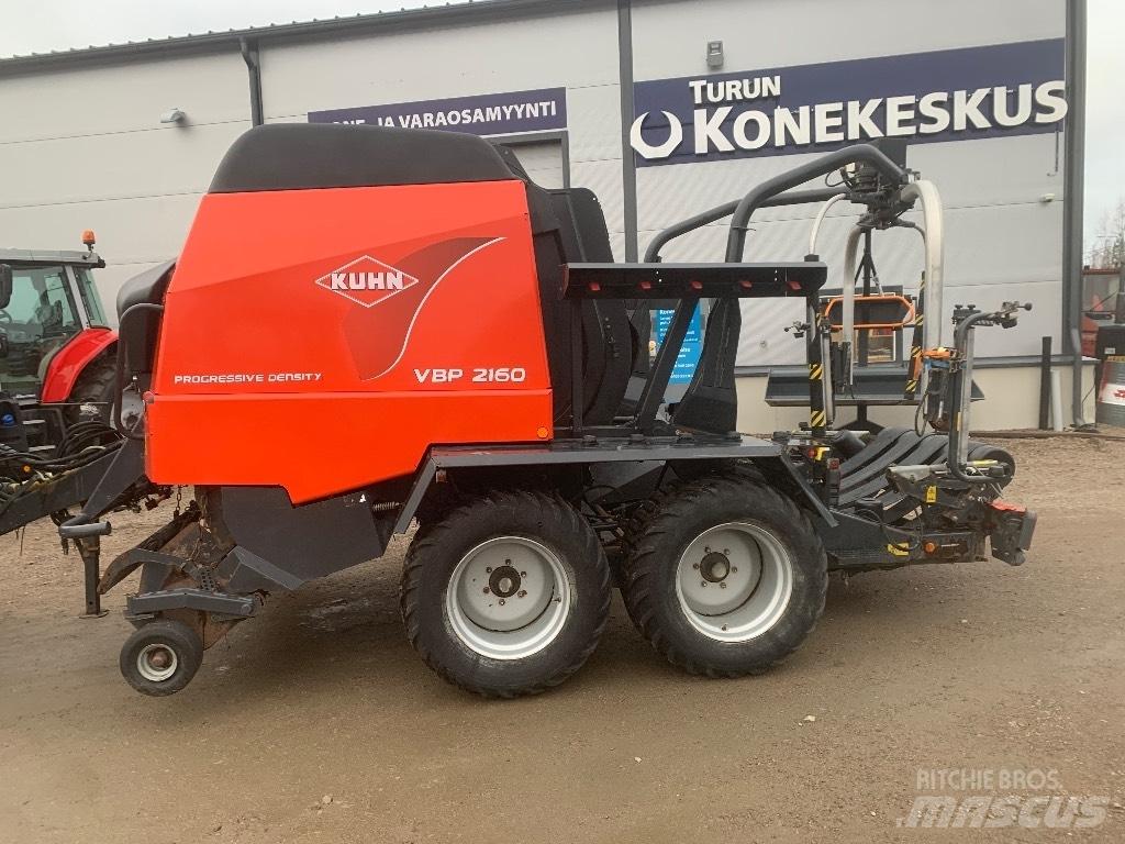 Kuhn VBP 2160 Рулонні прес-підбирачі