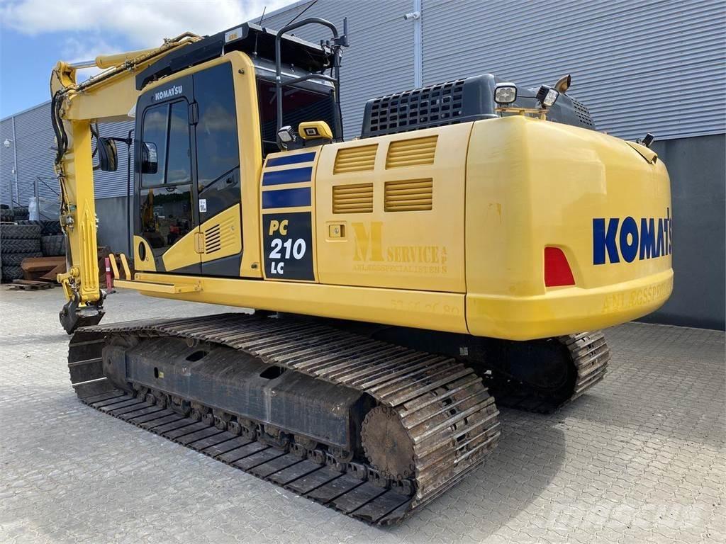 Komatsu PC210LC-11 Гусеничні екскаватори