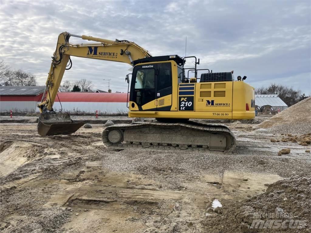 Komatsu PC210LC-11 Гусеничні екскаватори