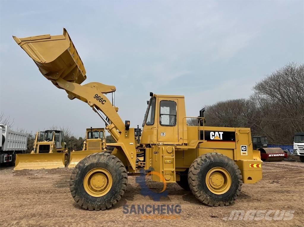 CAT 966 C Фронтальні навантажувачі