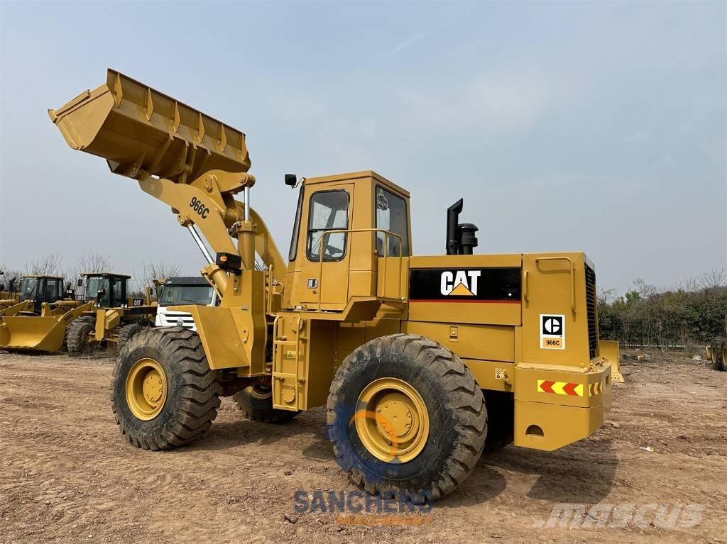CAT 966 C Фронтальні навантажувачі