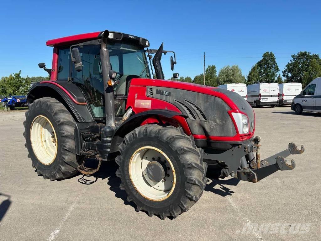 Valtra T 193 Трактори