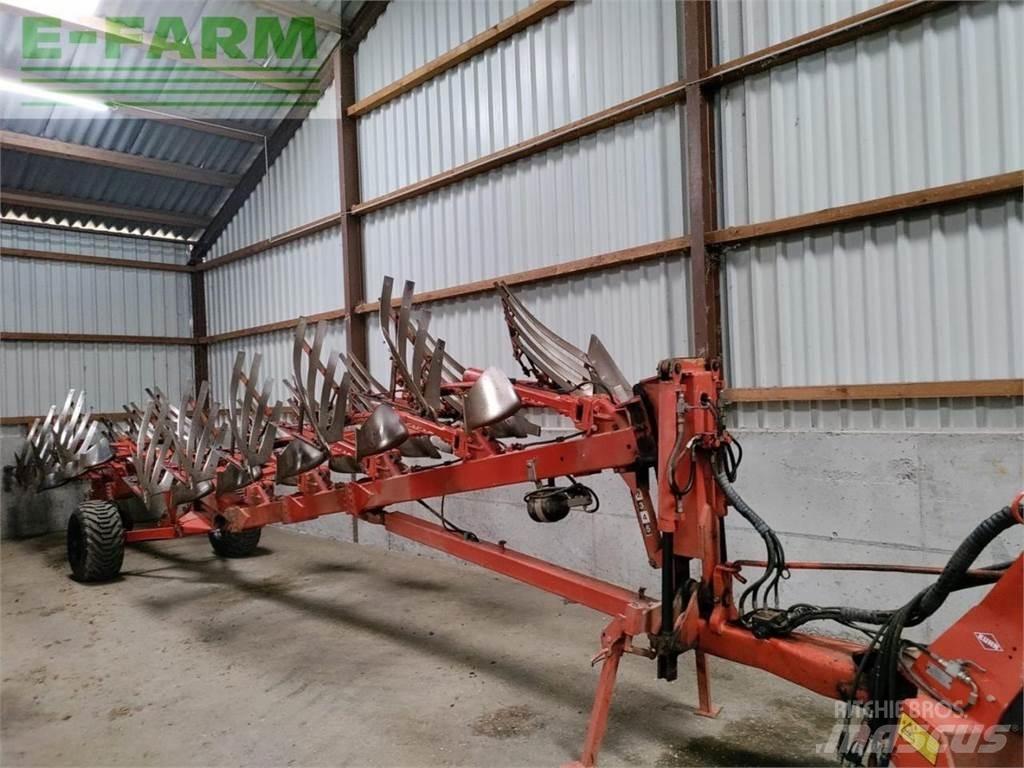 Kuhn Manager 8 NSH Звичайні плуги