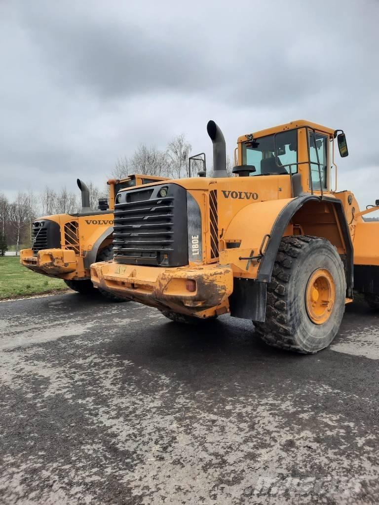 Volvo L 180 E Фронтальні навантажувачі