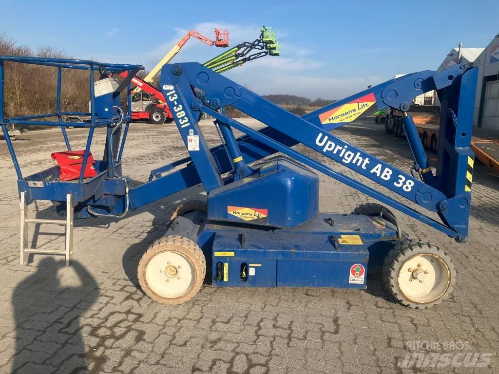 UpRight AB38N Колінчаті підйомники