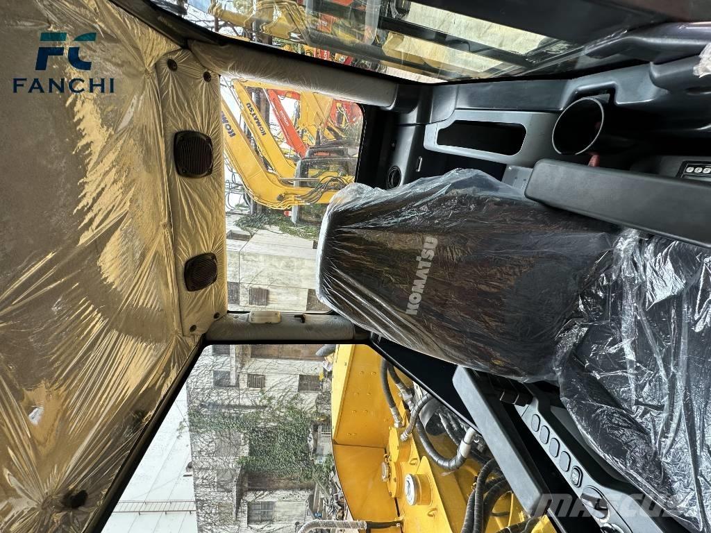 Komatsu PC 70 Гусеничні екскаватори