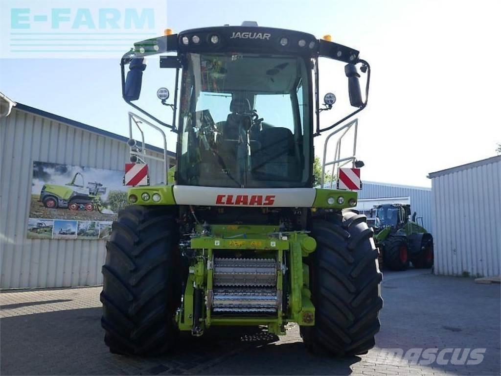 CLAAS jaguar 970 Кормозбиральні комбайни