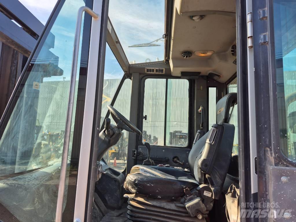 Doosan D 160 Інше