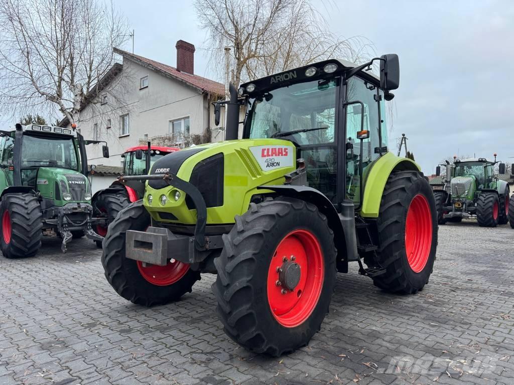 CLAAS ARION 420 CIS Трактори