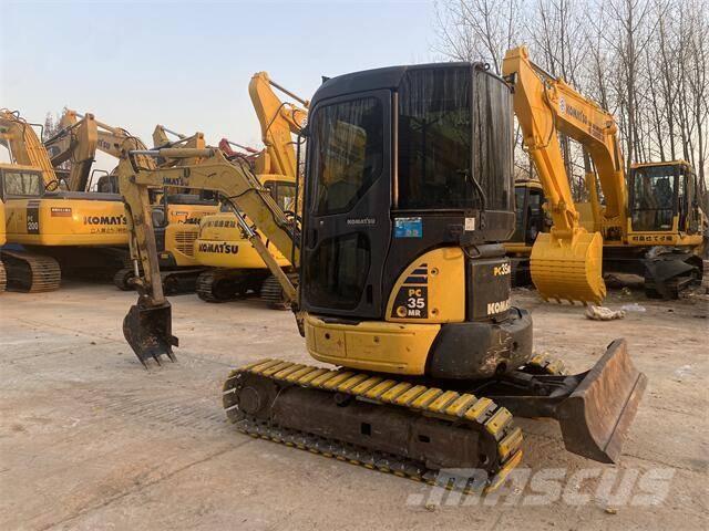 Komatsu PC35MR-2 Гусеничні екскаватори