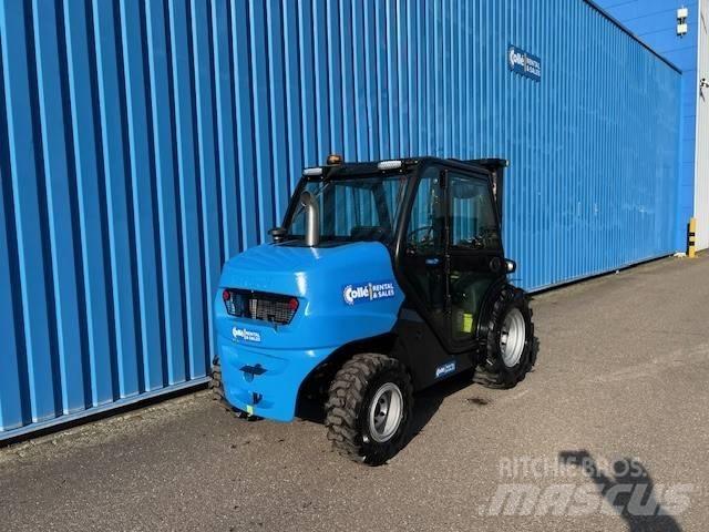 Manitou MC25-4 Телескопічні навантажувачі