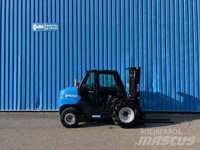 Manitou MC25-4 Телескопічні навантажувачі