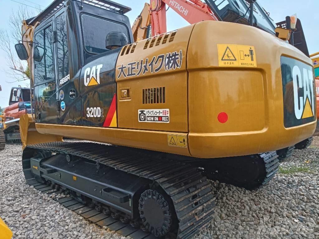 CAT 320D2 Середні екскаватори 7т. - 12т.