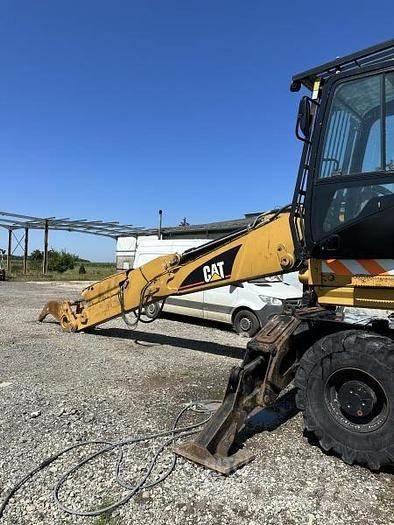 CAT M322D VAH Спеціальні екскаватори