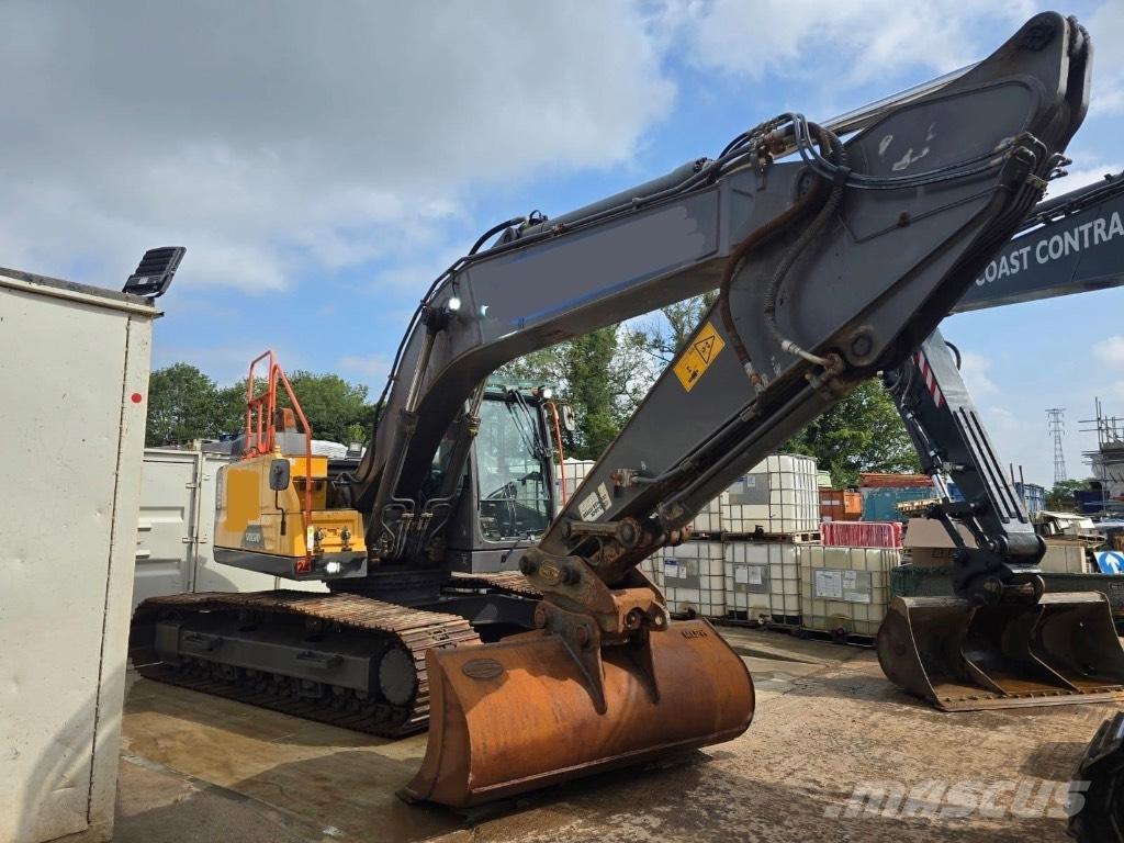 Volvo EC 220EL Гусеничні екскаватори