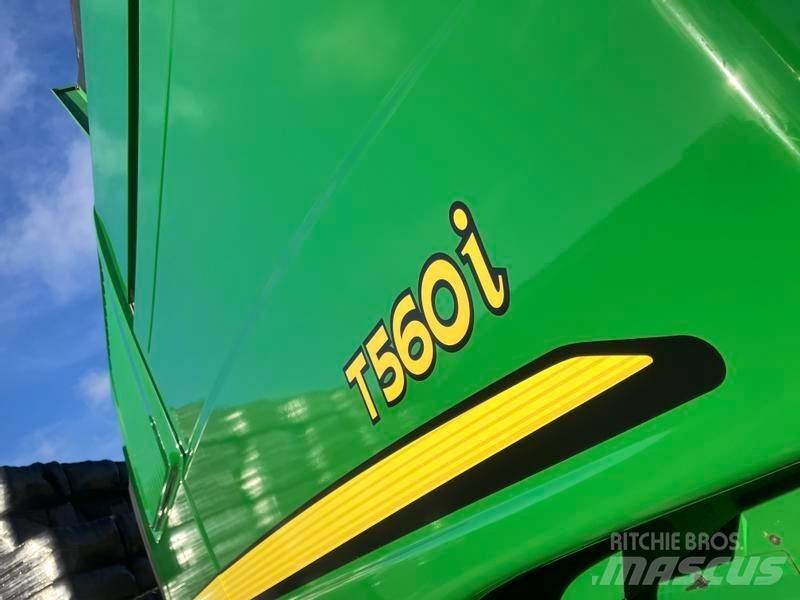 John Deere T 560 i Зернозбиральні комбайни
