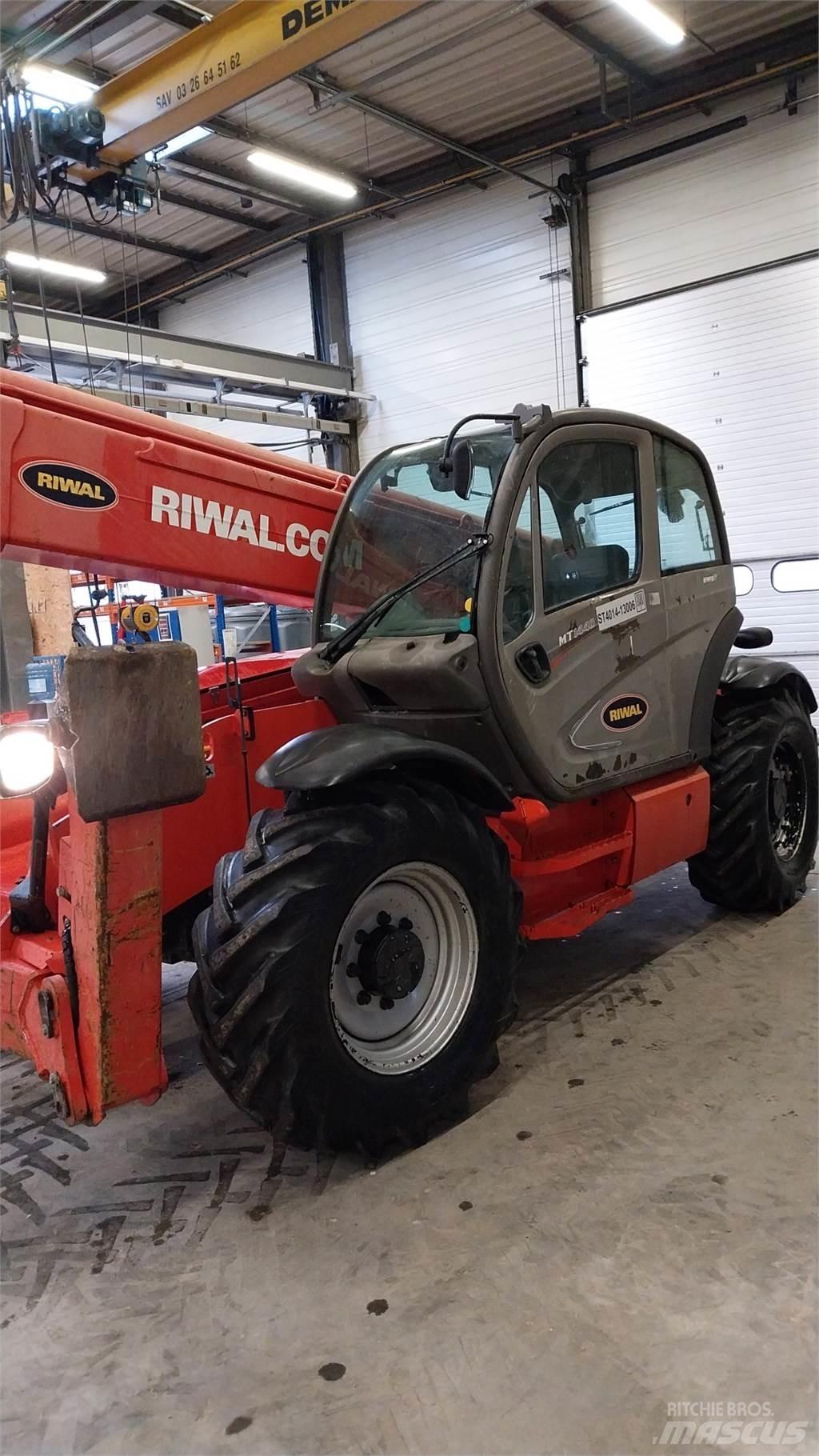 Manitou MT1440 Телескопічні навантажувачі