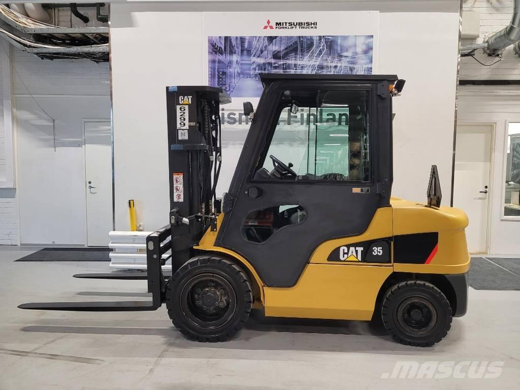 CAT DP 35 N Дизельні навантажувачі