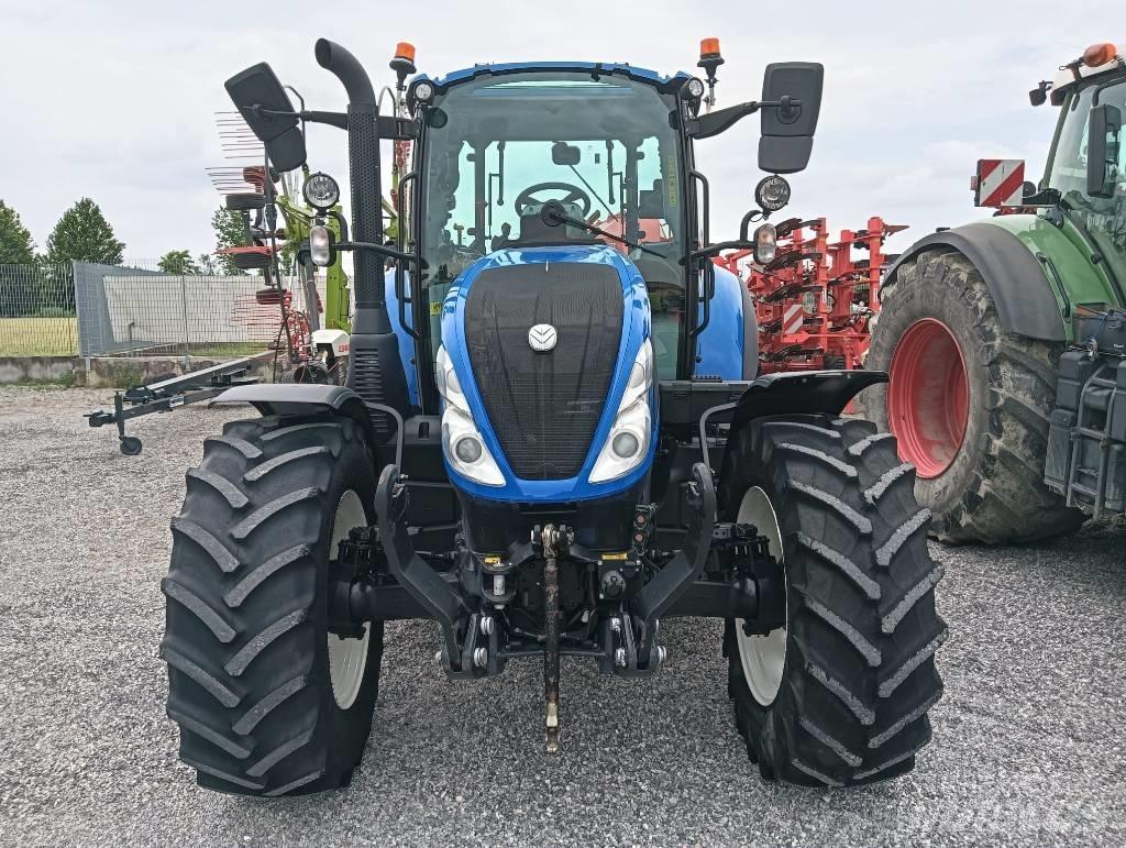 New Holland T 5.120 Трактори