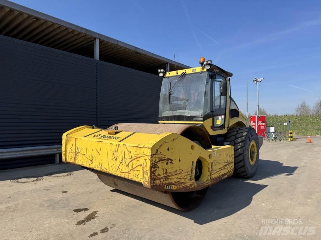 Bomag BW 226 BVC-5 Грунтові котки