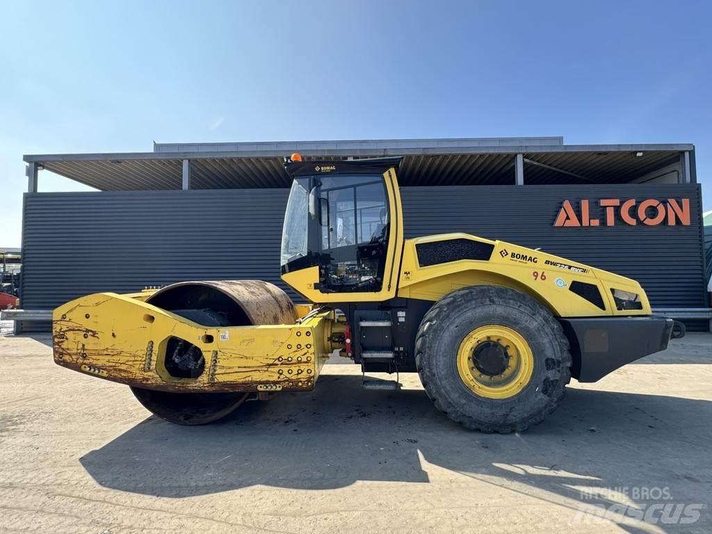 Bomag BW 226 BVC-5 Грунтові котки