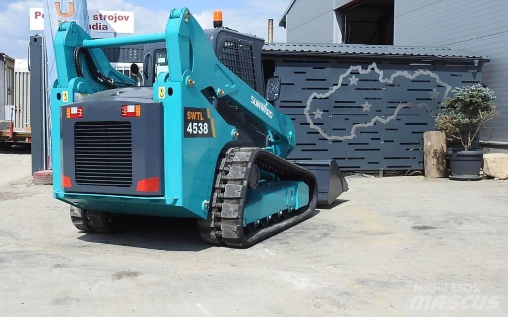 Sunward SWTL4538 Міні-навантажувачі