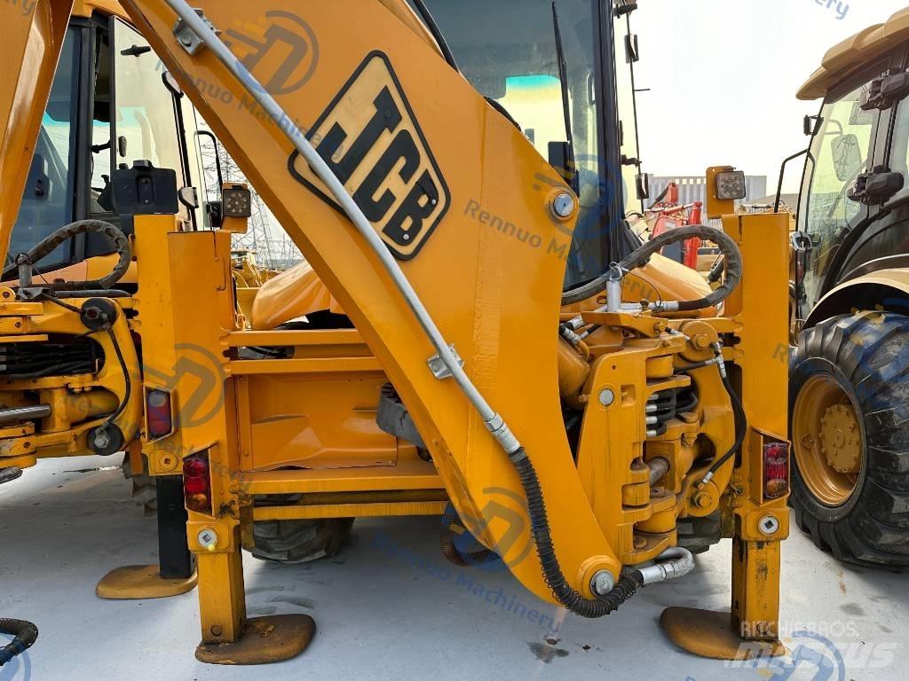 JCB 4 CX Екскаватори-навантажувачі