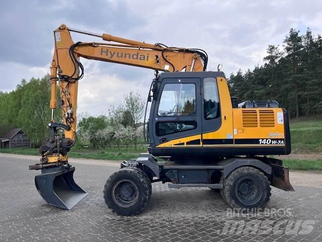 Hyundai Robex 140 W Колісні екскаватори