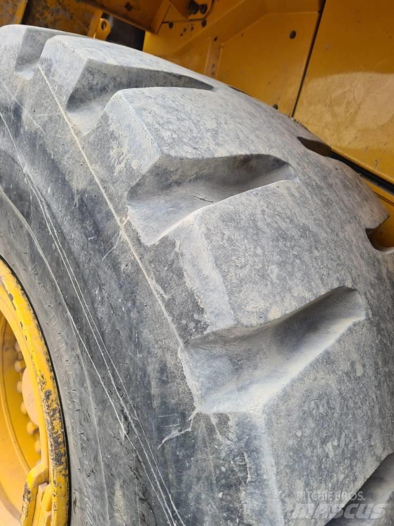 Volvo L 150 H Грунтові котки