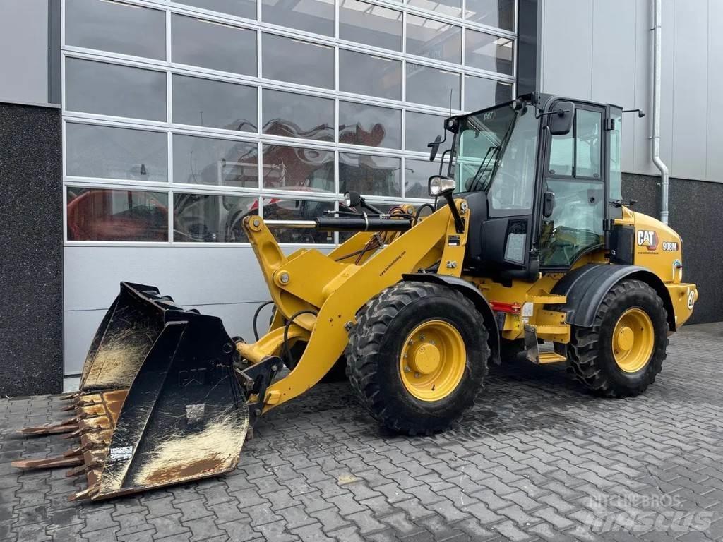 CAT 908M | EPA Фронтальні навантажувачі