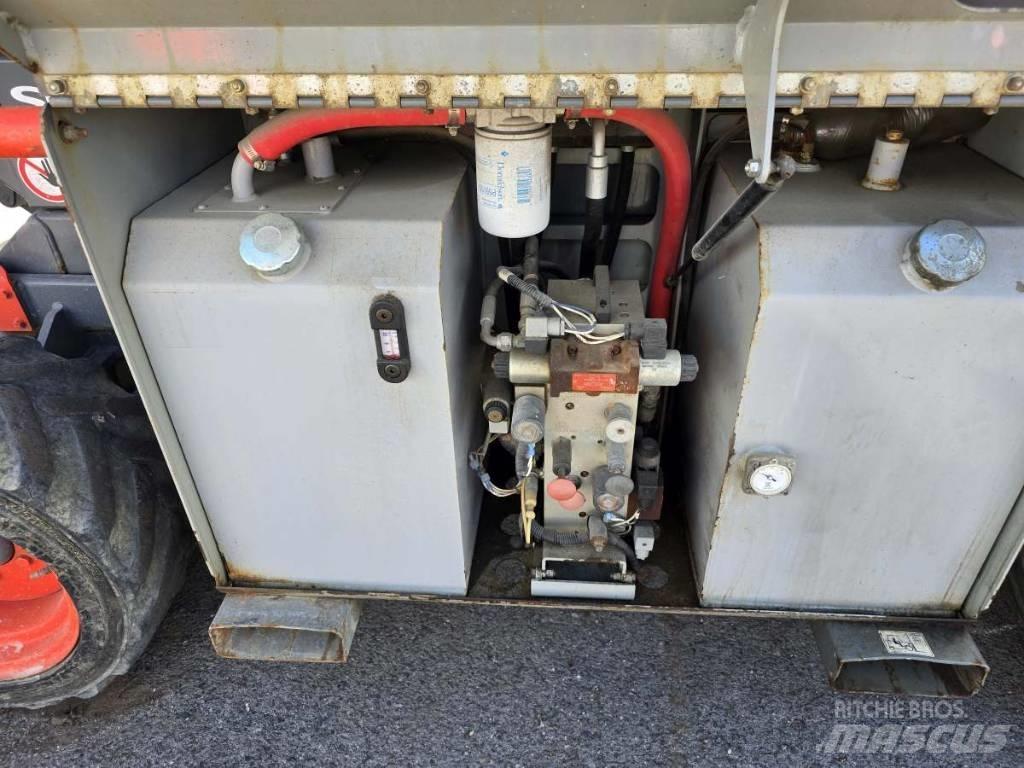 SkyJack SJ 6832 RT Підйомники-ножиці