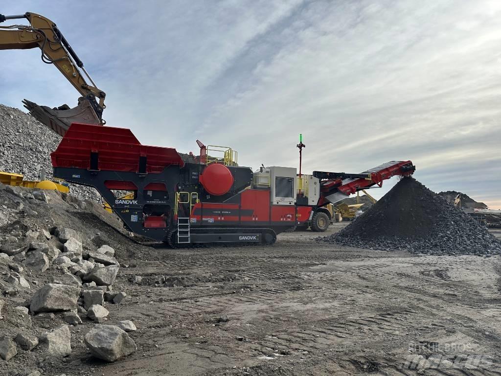 Sandvik UJ443e Мобільні дробарки