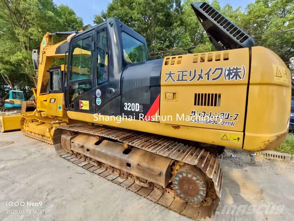 CAT 320 D Гусеничні екскаватори