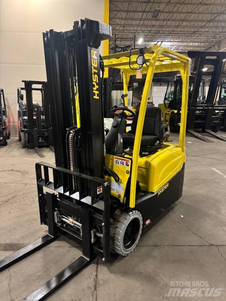 Hyster J 35 XNT Електронавантажувачі