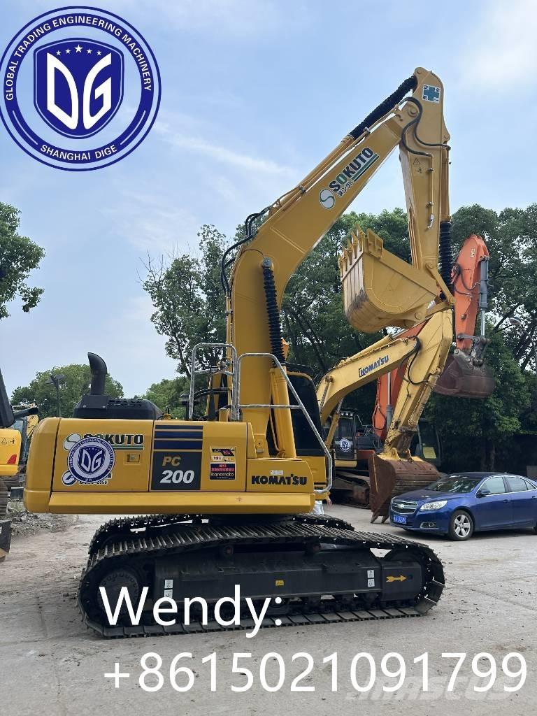 Komatsu PC 200-8 Гусеничні екскаватори