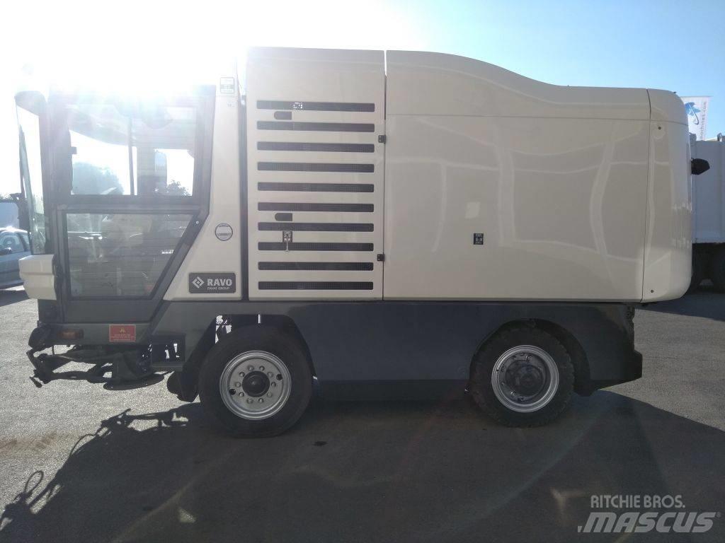 Ravo 530CD Підмітальні машини